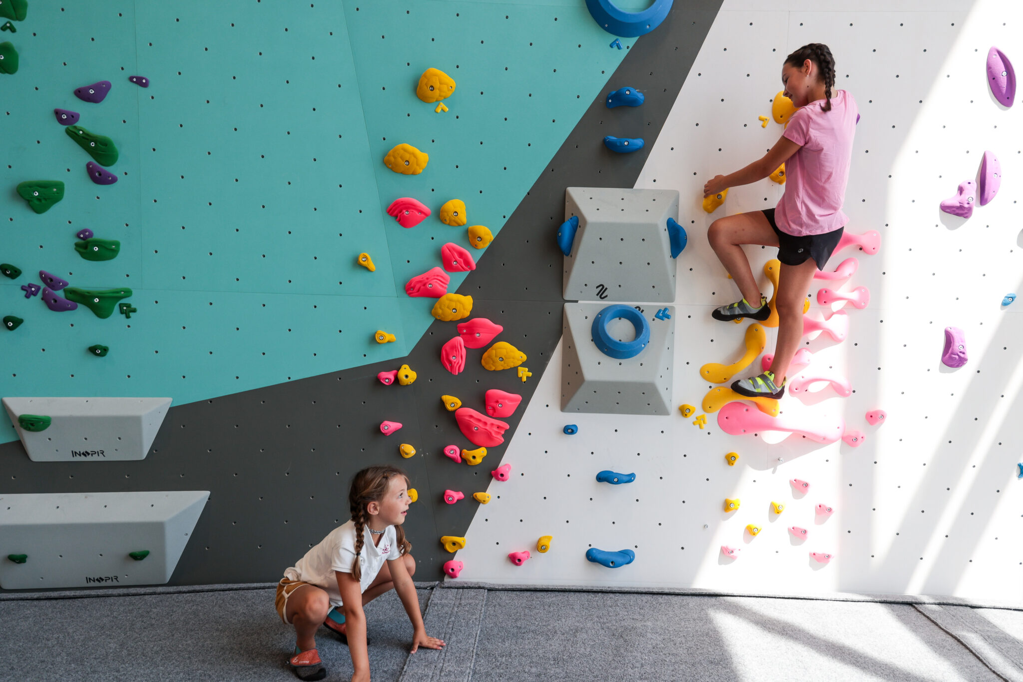 Ecole d'escalade : cours enfant annuel à Climb Up Marseille La Valentine